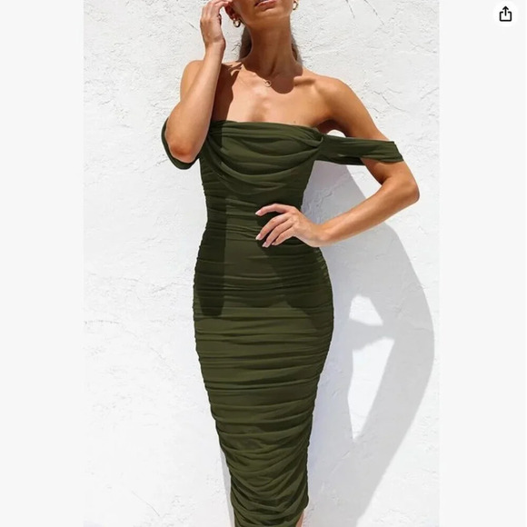 Pretty Garden Ruched Off Shoulder Midi Dress Olive Green Size Medium - Picture 4 of 6